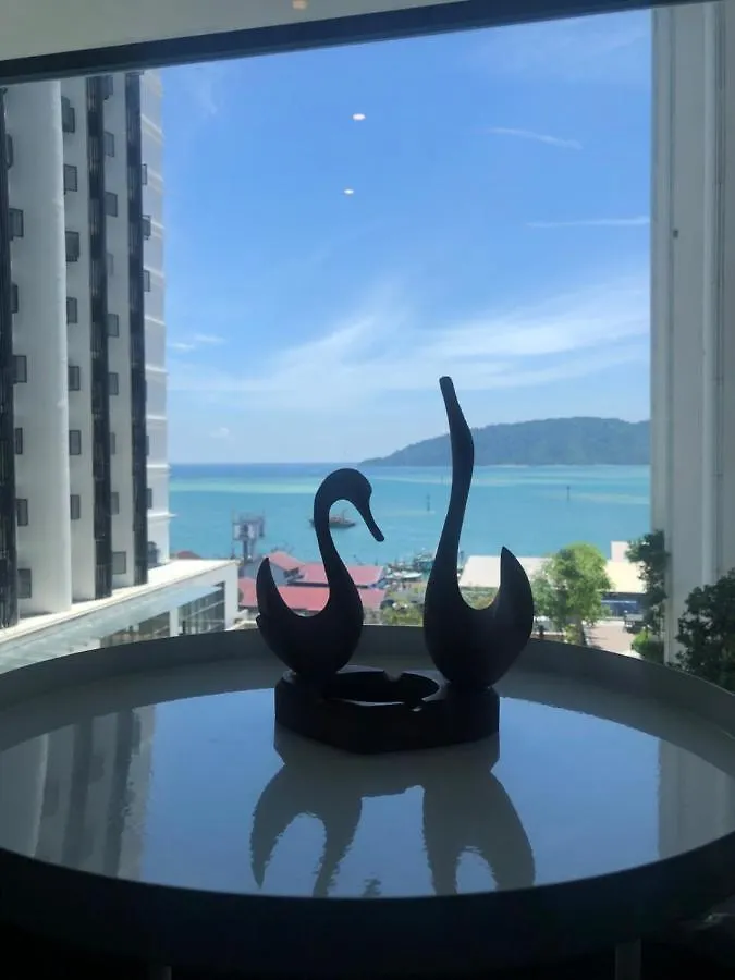 The Shore Kota Kinabalu By Ems Executive Suites Seaview