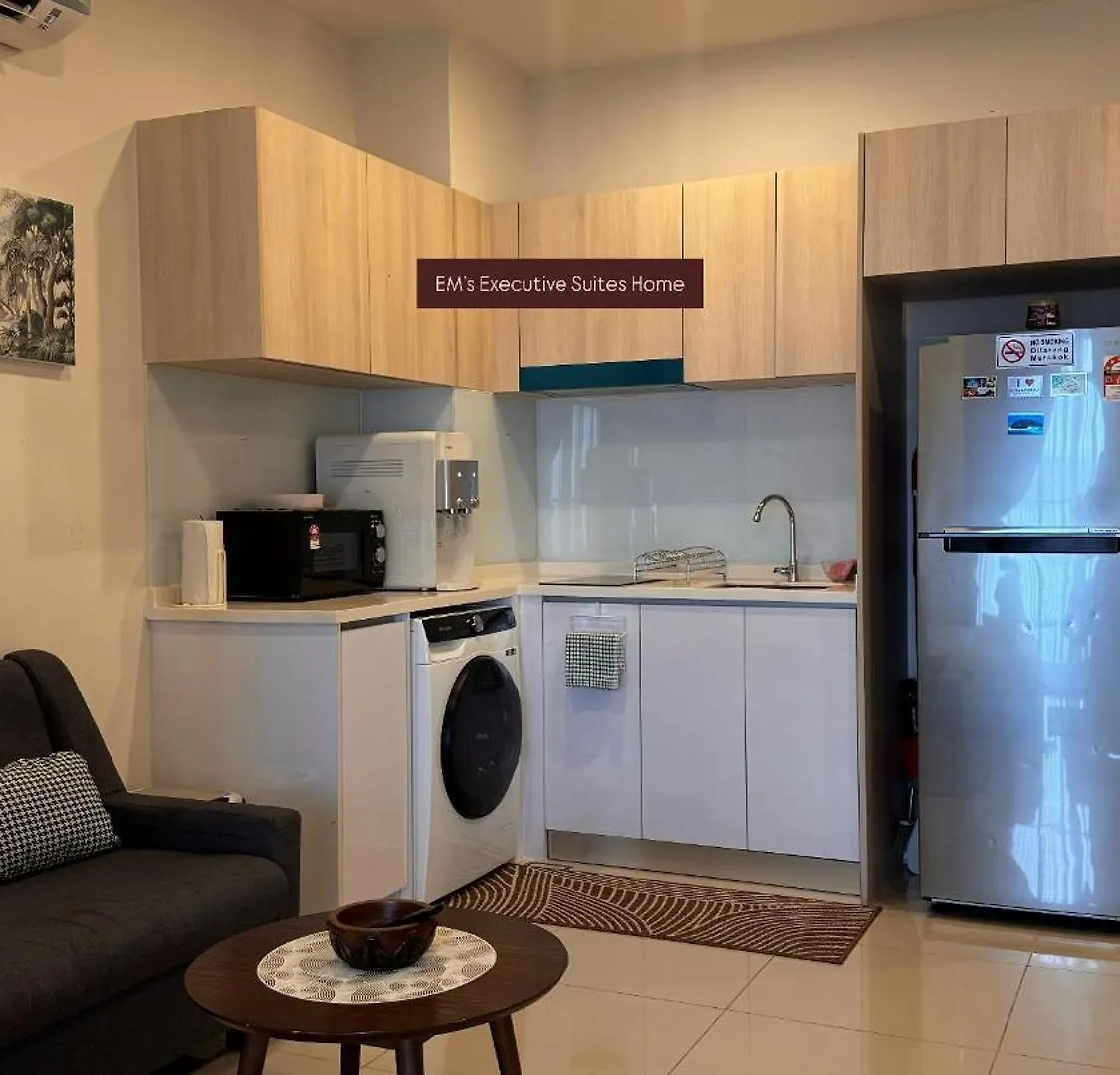 The Shore Kota Kinabalu By Ems Executive Suites Seaview 0*,  Malajzia
